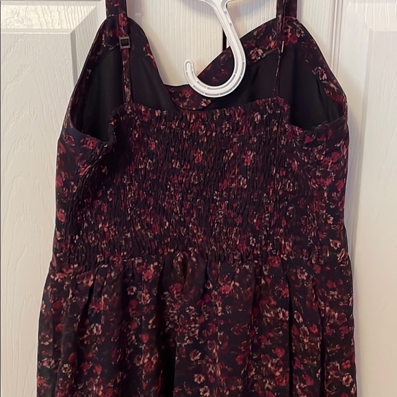 Garage Summer Dress - Picture 4 of 5